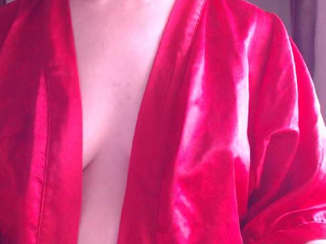 Nuotraukos SweetBrunete on samuse ensemble;)? ...xxx...on commence avec 30 tokens seins....et on continue..xxxx