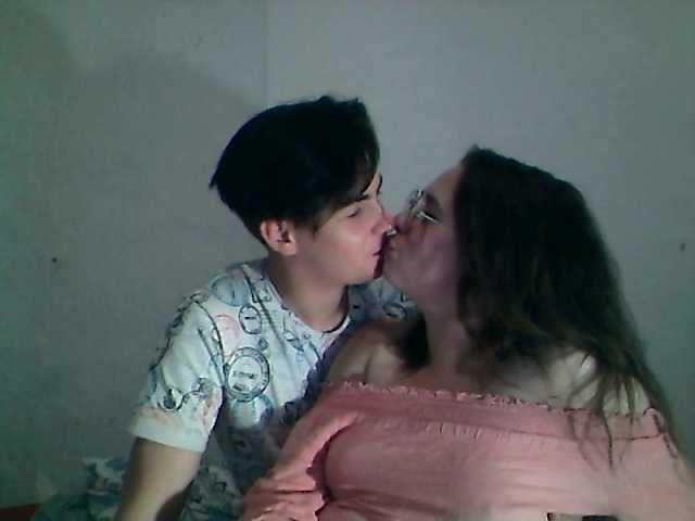 Nuotraukos SweetCouple69 i will suck his dick ,after we colltcn