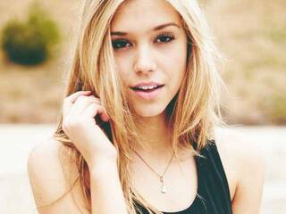 Erotinis vaizdo pokalbis SweetErikaOh