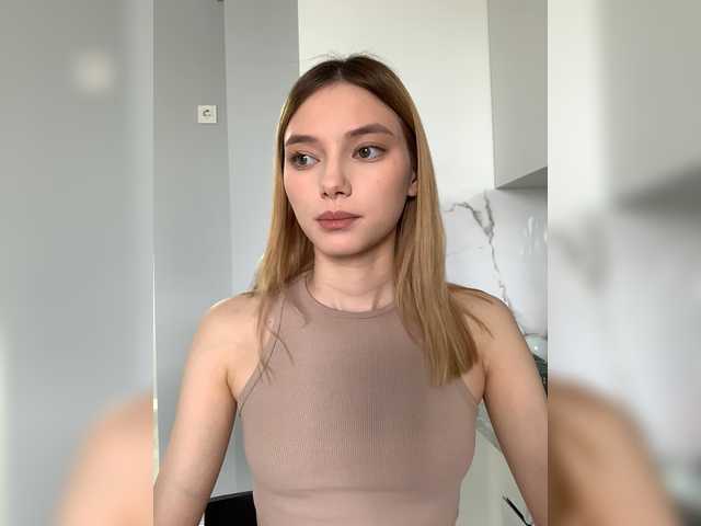 Transliacijos ekrano nuotraukos Alice__Foxx