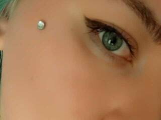 Erotinis vaizdo pokalbis SweetJuicePeach