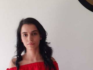 Erotinis vaizdo pokalbis SweetMelody20