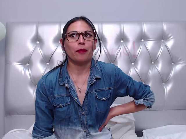 Transliacijos ekrano nuotraukos sweetnicole-