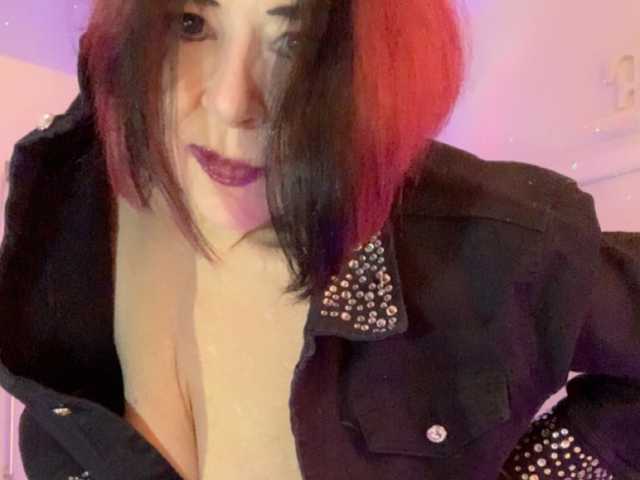 Profilio nuotrauka April_XO