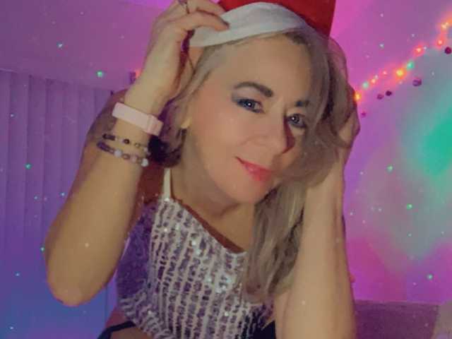 Profilio nuotrauka April_XO