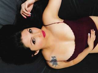 Erotinis vaizdo pokalbis sweetsorceres