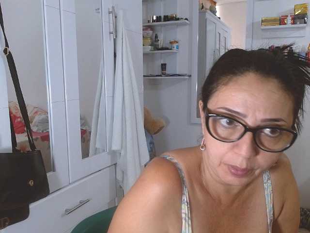 Nuotraukos sweetthelmax HAPPY YEAR dear members today is our last day of broadcast I hope it is not the last wish that there will be many more I appreciate your partnership during these 365 days # show cum # show squirts # boobs 65 # ass # 35 # blow job 45 "" "