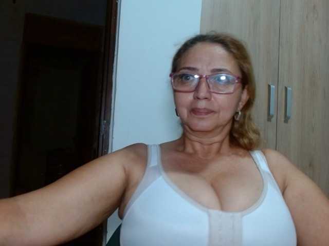 Nuotraukos sweetthelmax hi, lover ❤️ make me cum ❤️ love show ❤️ lovense fuck take off t-top #pussy #mature hot #51 #horny