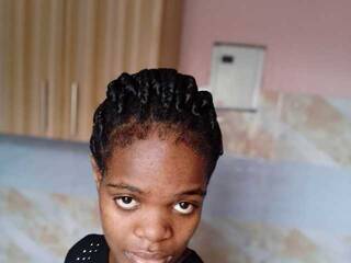 Erotinis vaizdo pokalbis Sweetvee880