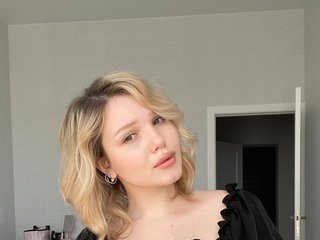 Erotinis vaizdo pokalbis swettyholly