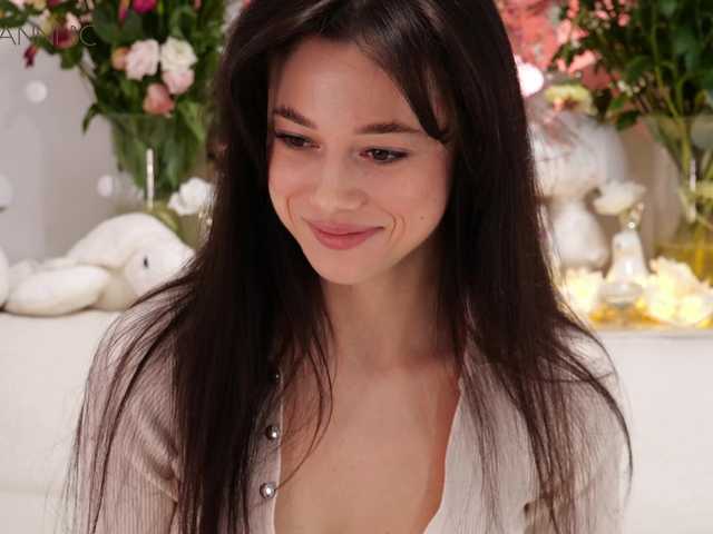 Transliacijos ekrano nuotraukos Taanni