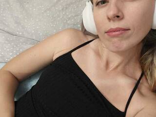 Erotinis vaizdo pokalbis Taiga-vvolna