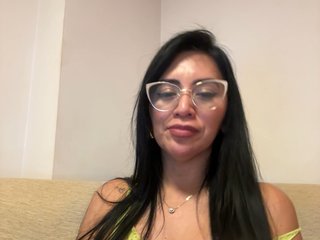 Erotinis vaizdo pokalbis TamaraJay