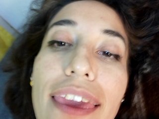 Erotinis vaizdo pokalbis TanniaMarquez