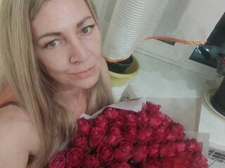 Erotinis vaizdo pokalbis Tanuhka