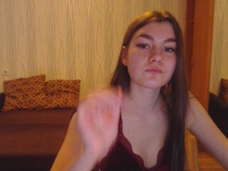 Nuotraukos taTinyaLove Hello to all! glad to see you! let's have fun together! if you like me the tip is 3/33/333))) look at the camera 25) dance 80 :) private and groups! kisses