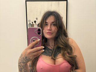 Erotinis vaizdo pokalbis Tattoogirlalina