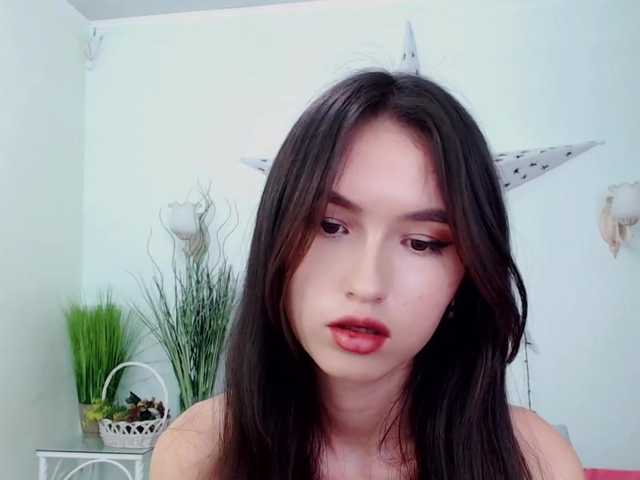 Nuotraukos TeaRose12 What kind of fun are you looking for ? #asian #new #mistress #joi #cei #cute