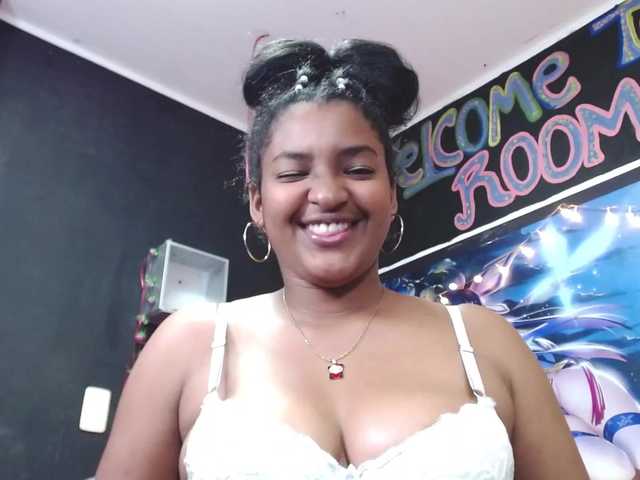 Nuotraukos TeenEbony Welcome to my room, let's have fun together! #ebony #teen #new #bigass