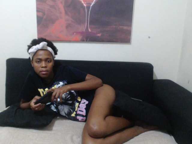 Transliacijos ekrano nuotraukos ThickAss1999