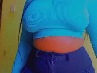 Erotinis vaizdo pokalbis Thicky-cay