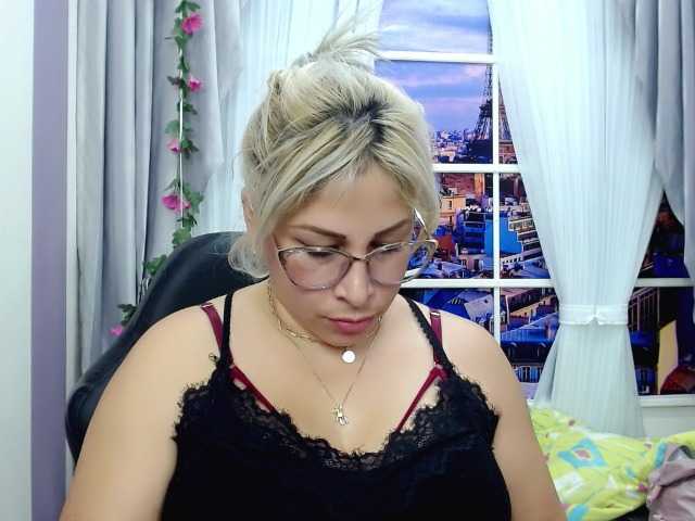 Transliacijos ekrano nuotraukos ThirstyBusty