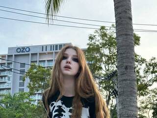 Erotinis vaizdo pokalbis ThreeHannahhh