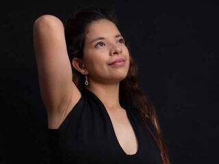 Erotinis vaizdo pokalbis TiffannyMiller