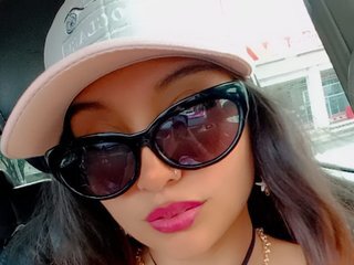 Erotinis vaizdo pokalbis Tiffanynau