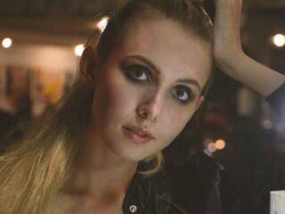 Erotinis vaizdo pokalbis TimkaNC