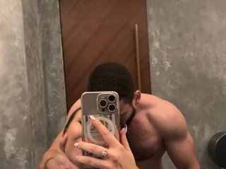 Erotinis vaizdo pokalbis Tina-Tigran