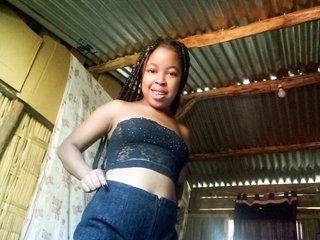 Erotinis vaizdo pokalbis Tinah69