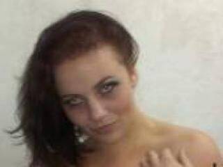 Erotinis vaizdo pokalbis tinalion