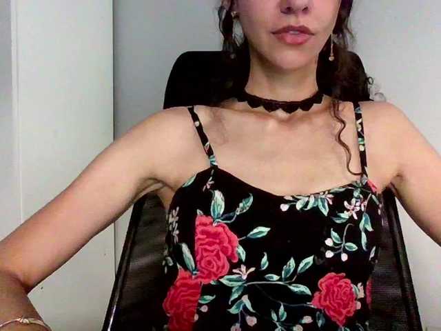 Transliacijos ekrano nuotraukos TinaMendez