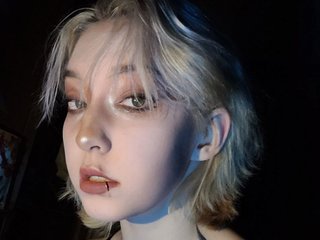 Erotinis vaizdo pokalbis tinymia