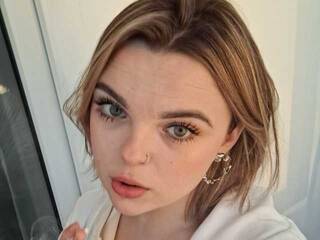 Erotinis vaizdo pokalbis titexaaa