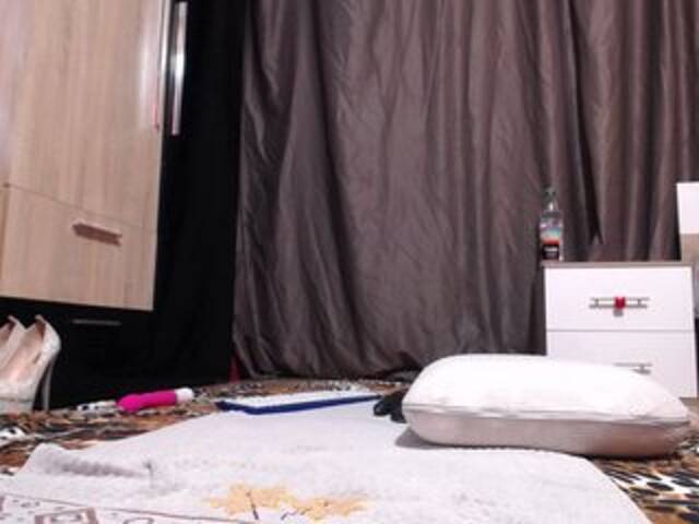 Transliacijos ekrano nuotraukos TotalSlave4u