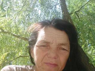 Erotinis vaizdo pokalbis TouchMeNowww