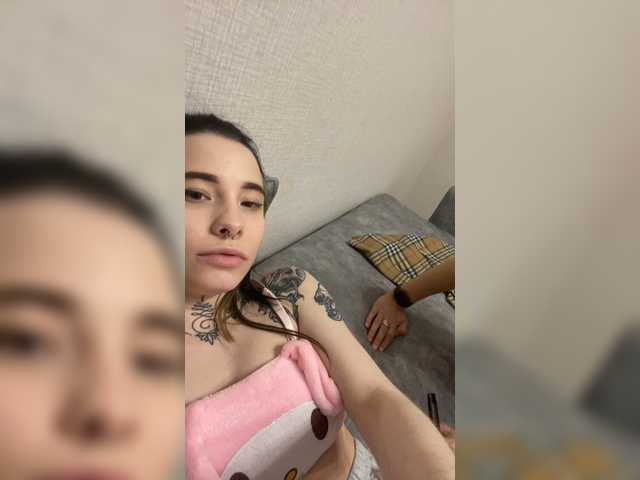 Transliacijos ekrano nuotraukos TreshGirls