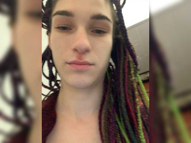 Transliacijos ekrano nuotraukos TreshGirls