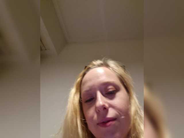 Transliacijos ekrano nuotraukos TrishaCute
