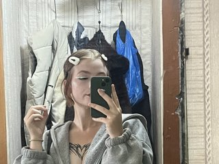 Erotinis vaizdo pokalbis Twiksy