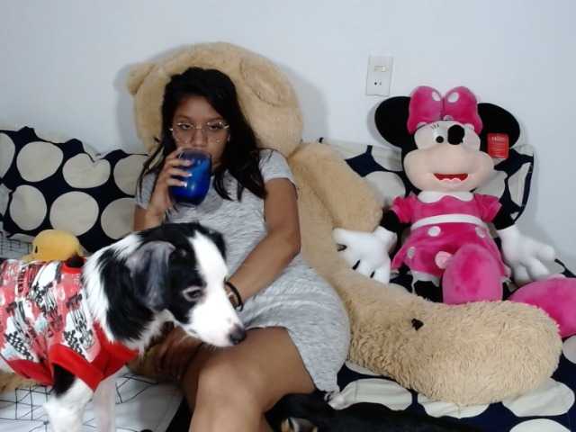 Transliacijos ekrano nuotraukos TyraBanks