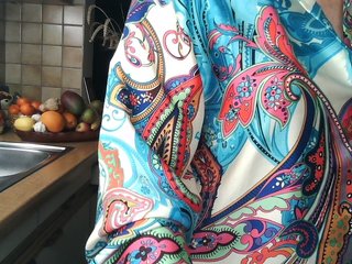 Erotinis vaizdo pokalbis UllimOhi