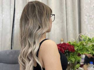 Erotinis vaizdo pokalbis Ur-Angel