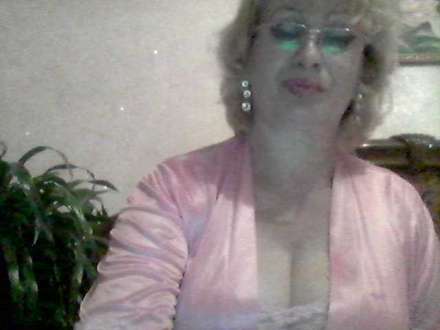 Nuotraukos _mamasita_ Greetings, my dears: * Welcome im my room. I will be glad to your attention and gifts :)