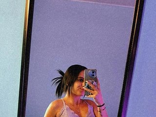 Erotinis vaizdo pokalbis valeria-ponce-