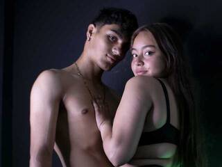 Erotinis vaizdo pokalbis ValerianMateo