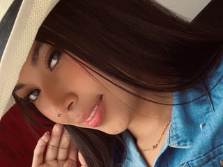 Erotinis vaizdo pokalbis ValeryMonserrat