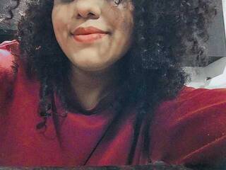 Erotinis vaizdo pokalbis Valgar